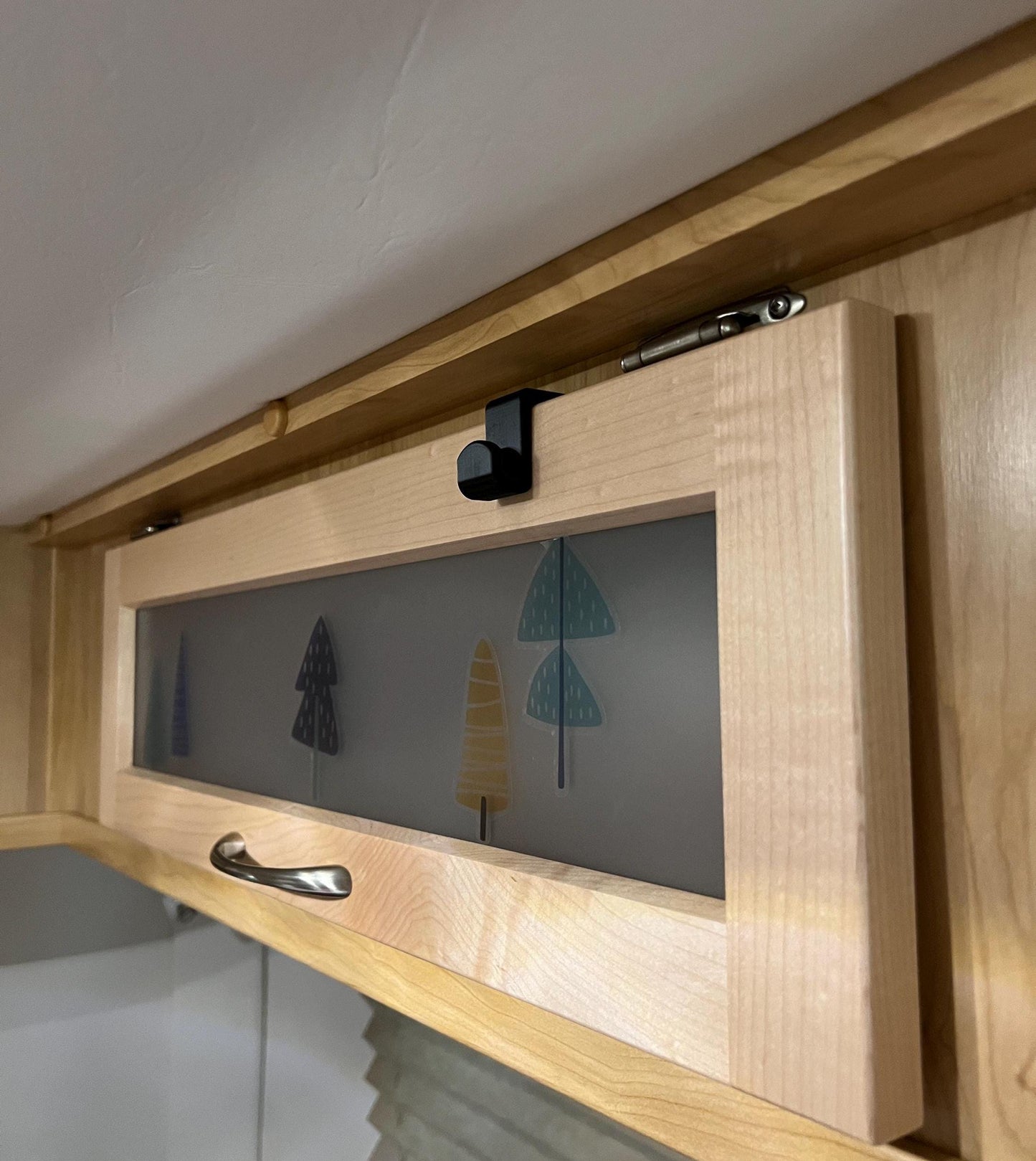 Over-Cabinet Door Hooks for Escape trailers (3 pack)