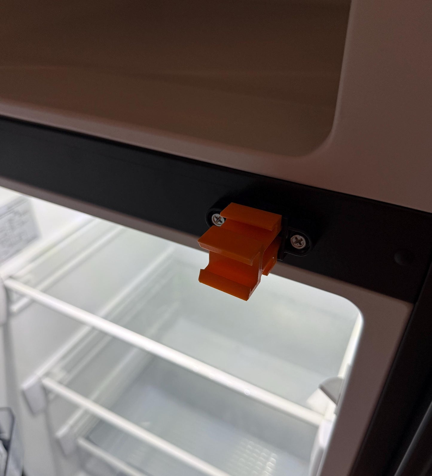 Refrigerator Door Prop for Furrion Refrigerators
