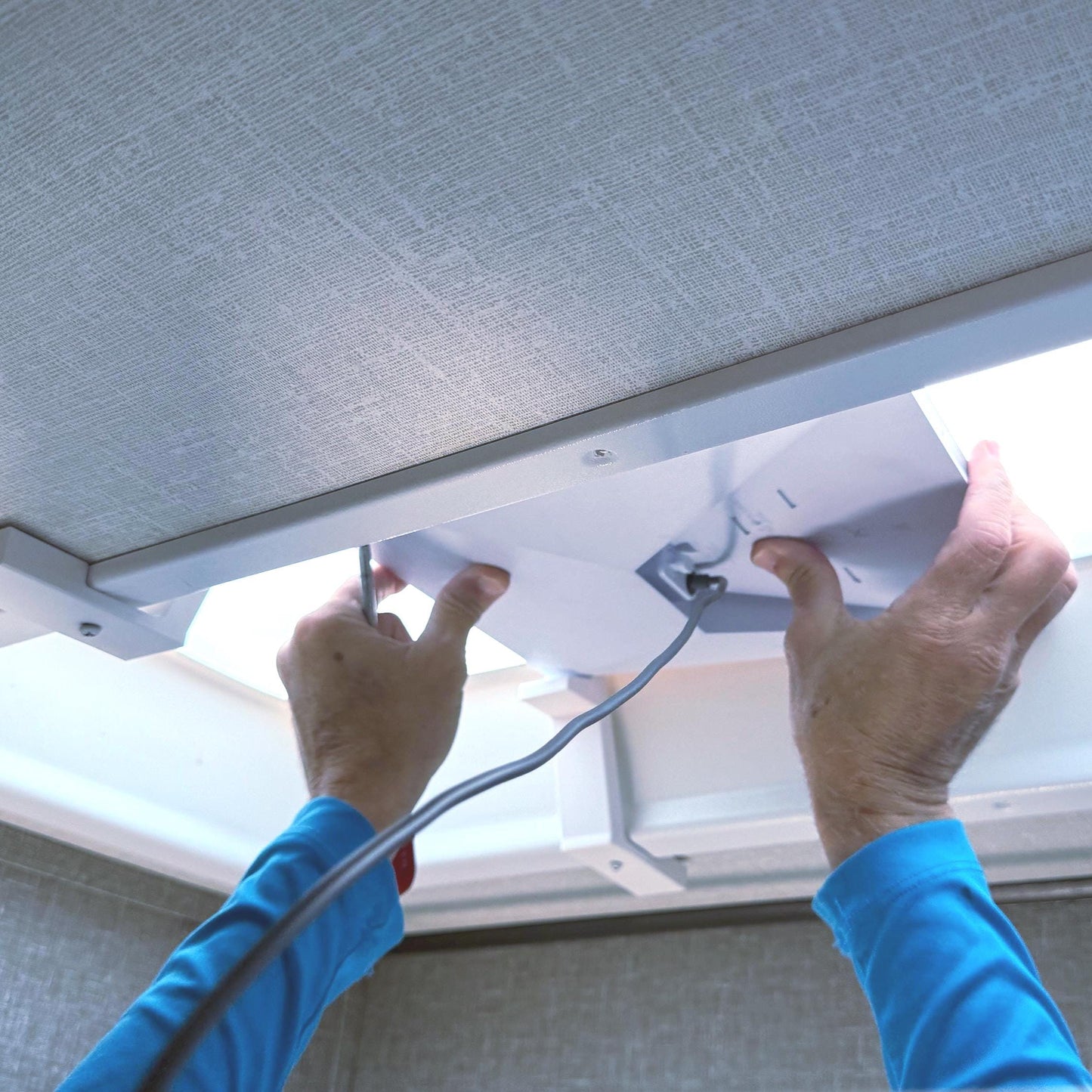RV Skylight Mount for Starlink Mini - Fits Grand Design and other RVs with similar skylights