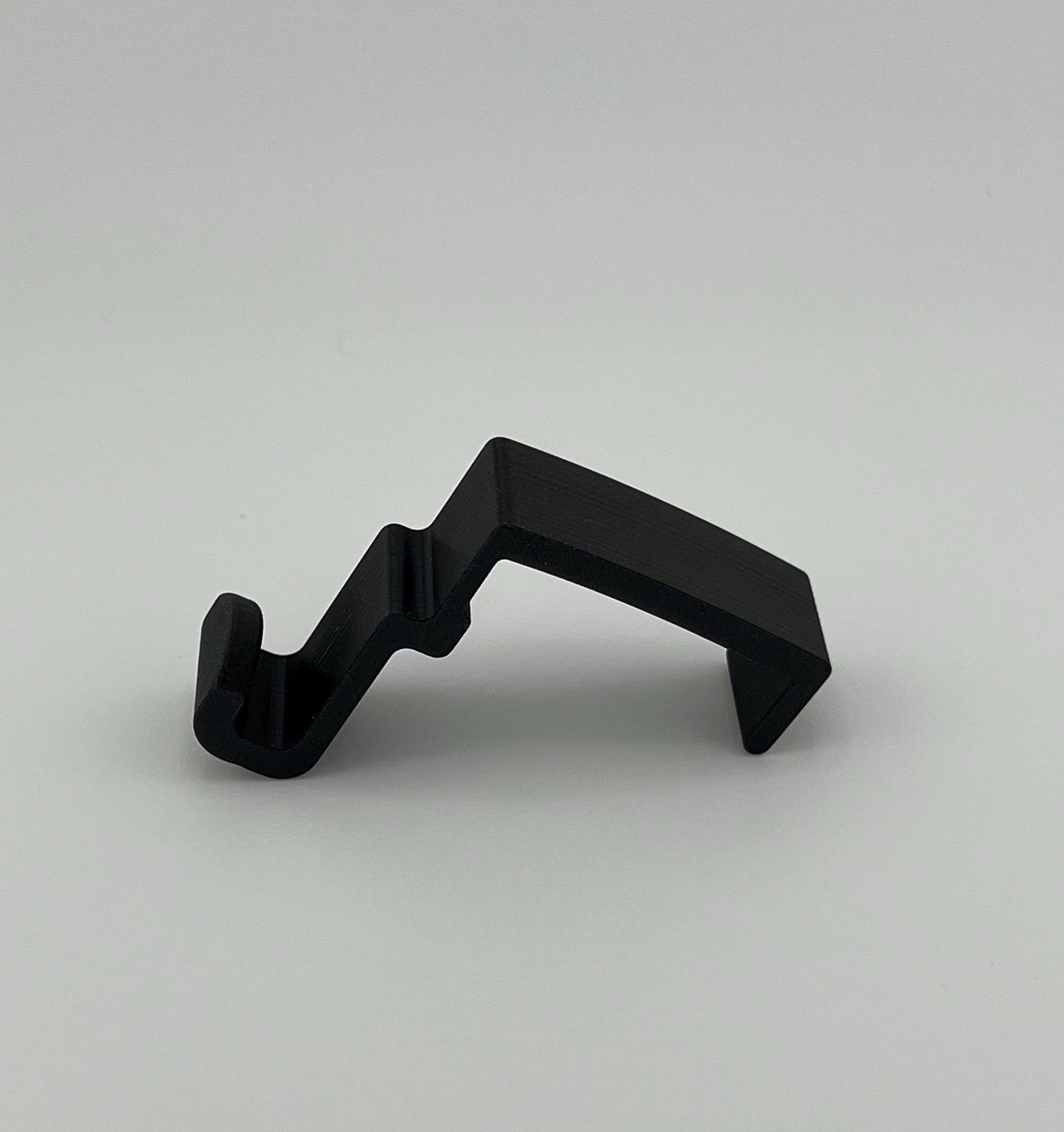 Under Overhead Cabinet Hooks (3-pack)