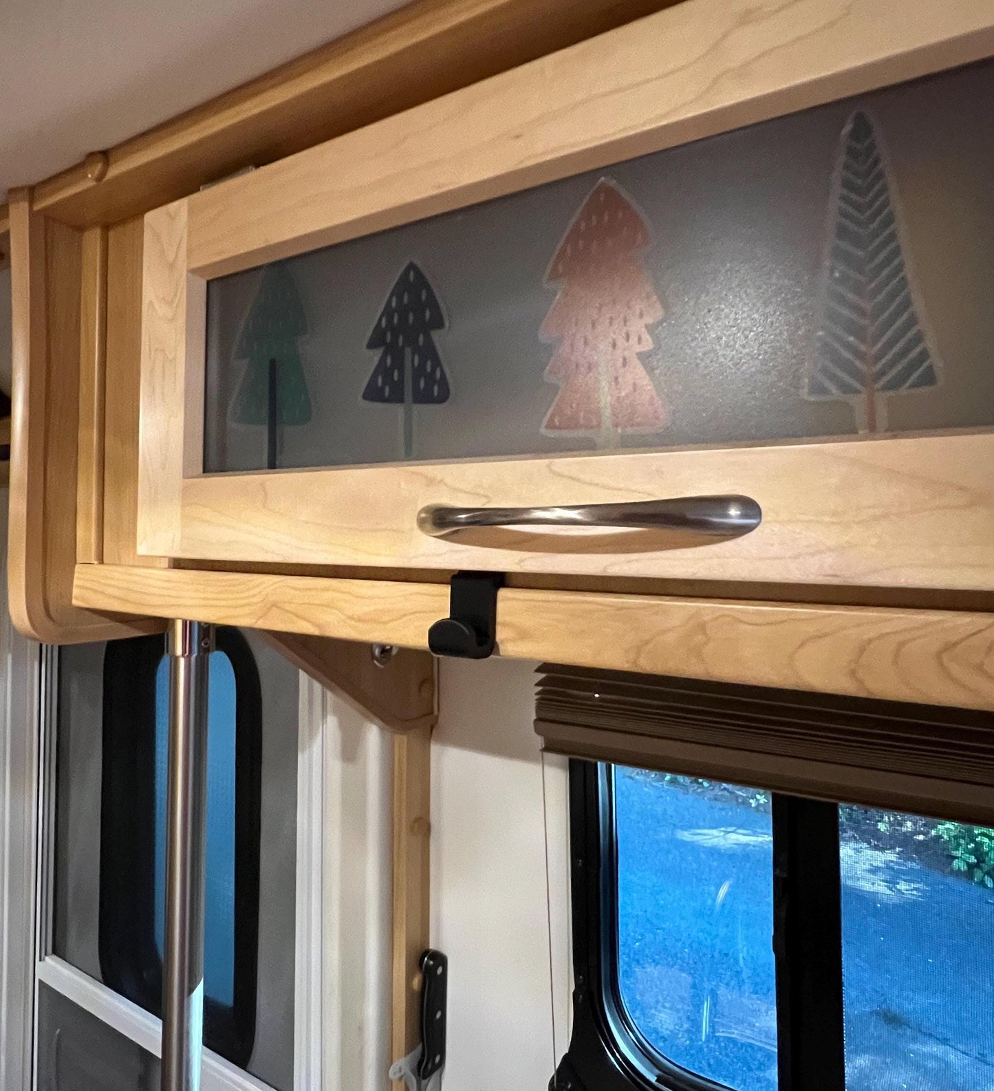 Under Overhead Cabinet Hooks (3-pack)